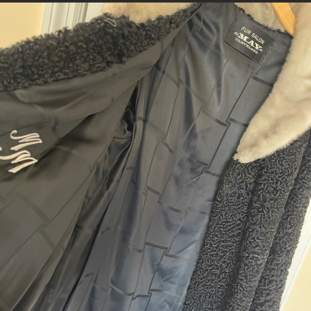 Vintage Black Persian Astrakhan Lamb Mink Fur Trim Coat by FUR SALON the… - Picture 7 of 11